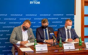 Umowa z wykonawcą podpisana. Powstanie nowy kompleks piłkarski Polonii Bytom  (5)