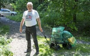Zdjęcia ze sprzątania wokół stawu Malek (12)