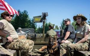 Zdjęcia ze zlotu pojazdów militarnych  (1)