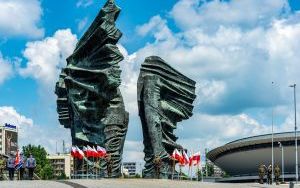 Prezydent Bytomia na obchodach zakończenia III Powstania Śląskiego (1)
