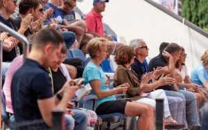 Tenisiści i tenisiści rozpoczęli walkę o tytuły mistrzowskie (10)