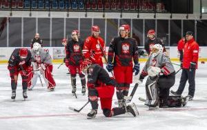 Hokejowa reprezentacja Polski trenuje na bytomskim lodowisku (2)