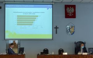 Prezydent Mariusz Wołosz uzyskał wotum zaufania oraz absolutorium (7)