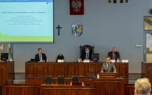 Prezydent Mariusz Wołosz uzyskał wotum zaufania oraz absolutorium (9)