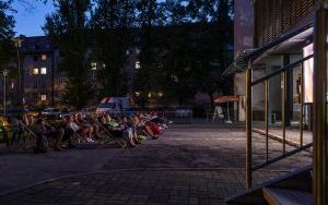 Zdjęcia zseansu kina plenerowego (5)