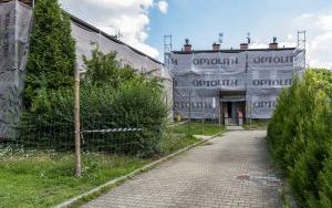 Roboty budowlane na zabytkowym osiedlu Kolonia Zgorzelec (7)