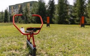Plenerowa siłownia przy Szkole Podstawowej nr 32 (2)