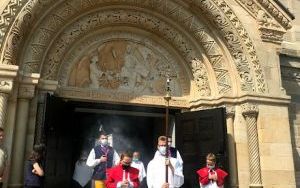 Świętowali, szczepili się i spisywali - odpust (2)