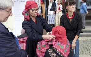 Pokaz mody śląskiej (18)
