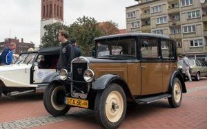 Zlot motoryzacyjnych staruszków (4)