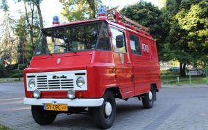 XVII Parada Pojazdów Zabytkowych w Bytomiu to gratka dla miłośników motoryzacji (1)