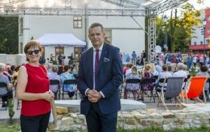 Miechowicki pałac odsłonił swoje piękno. Mamy kolejną atrakcję turystyczną w mieście (9)