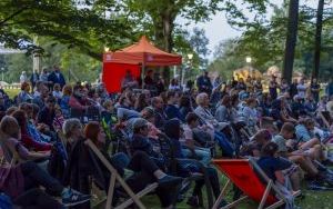 Uratowane pozostałości pałacu są kolejnym punktem na kulturalnej mapie miasta. Spektakl z okazji Dni Otwartych Pałacu Tiele-Wincklerów w Bytomiu-Miechowicach (3)