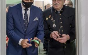 Prezydent Mariusz Wołosz otworzył Izbę Pamięci „Rozbarku” (9)