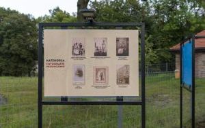 Rozbarczanie na Starej Fotografii (2)
