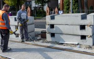 Prace drogowe na Frycza Modrzewskiego potrwają do połowy listopada. Konieczne są dodatkowe prace (7)