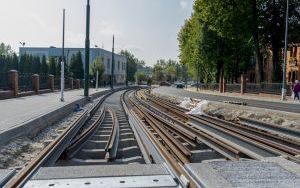 Prace drogowe na Frycza Modrzewskiego potrwają do połowy listopada. Konieczne są dodatkowe prace (8)