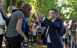 Ponad 300 uczniów rywalizowało w sztafetowych biegach przełajowych w Bytomiu (4)