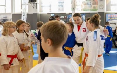W Bytomiu walczą najlepsi młodzi judocy i judoczki. Gośćmi honorowymi byli: Beata Pacut, Robert Krawczyk, Paweł Zagrodnik i Janusz Wojnarowicz (3)