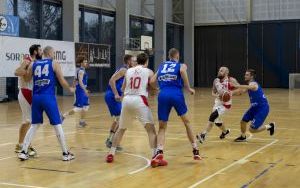 Bytomscy koszykarze gromią rywala (10)