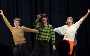 Wędrowny spektakl z muzyką w Teatrze Rozbark (8)