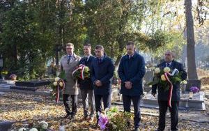 Pamięci tych, którzy odeszli (4)