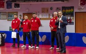 Mecz tenisa stołowego  (3)