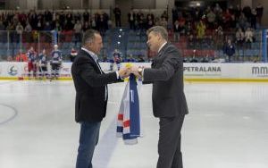 Spotkanie hokejowych legend  (1)