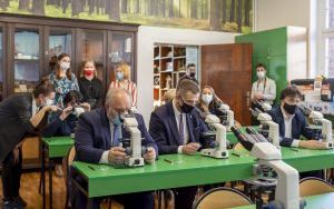 Kolejne szkoły z zielonymi pracowniami (5)
