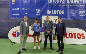Weronika Falkowska wygrywa Halowy Puchar Polski w Bytomiu  (11)