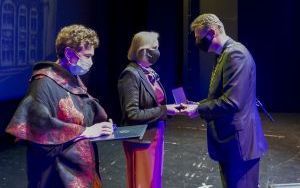 Anna Panas i Izabella Wójcik-Kühnel wyróżnione Medalem Miasta (7)