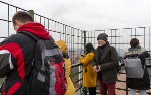 Z telefonami w ręce fotografowali miasto (11)