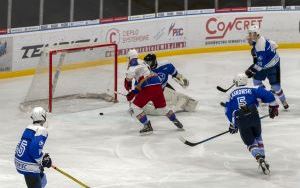 KH Polonia Bytom - GKS Stoczniowiec Gdańsk (13)
