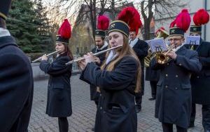Górnicza pobudka w Bytomiu. Dzisiaj obchodzimy Barbórkę (9)