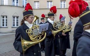 Górnicza pobudka w Bytomiu. Dzisiaj obchodzimy Barbórkę (1)