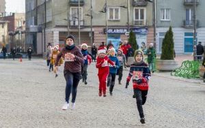 Bieg Świętych Mikołajów to wydarzenie, które na stałe wpisało się w kalendarz grudniowych imprez w naszym mieście (9)