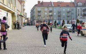 Bieg Świętych Mikołajów to wydarzenie, które na stałe wpisało się w kalendarz grudniowych imprez w naszym mieście (10)