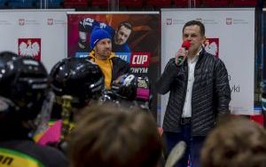 Młodzi hokeiści walczyli w eliminacjach (2)