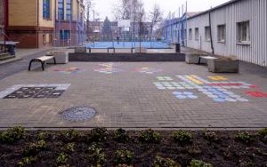 Nowe boisko przy Szkole Podstawowej nr 27 w Łagiewnikach (10)