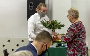 Uroczystość szkolna z okazji otwarcia nowego boiska (6)