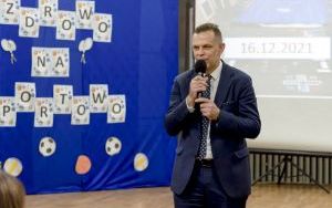 Uroczystość szkolna z okazji otwarcia nowego boiska (9)