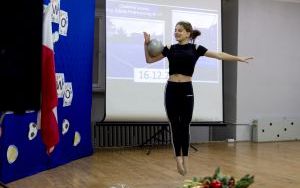 Uroczystość szkolna z okazji otwarcia nowego boiska (13)