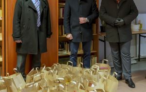 Wigilia w noclegowni dla osób bezdomnych (9)