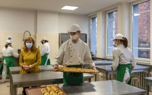 Zdjęcia nowych pracowni w szkołach (15)