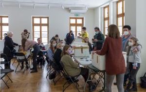 Warsztaty tworzenia domków dla kotów (11)