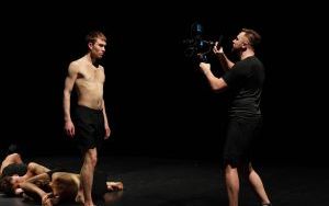 Artyści Teatru Rozbark wystąpili w teledysku grupy Pawła Małaszyńskiego  (10)
