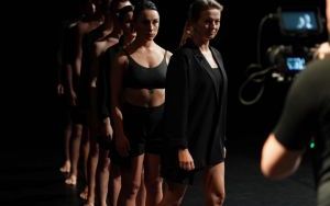 Artyści Teatru Rozbark wystąpili w teledysku grupy Pawła Małaszyńskiego  (1)