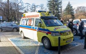 Ambulans zakupiony dla Drohobycza już w drodze na polsko-ukraińską granicę (2)