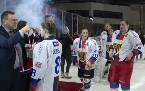 Niebiesko-czerwone po raz 11 najlepsze w Polsce (4)