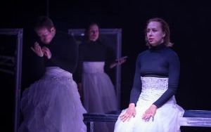„Panny z Przyszłości”. Za nami nowa premiera na deskach Teatru Rozbark (9)